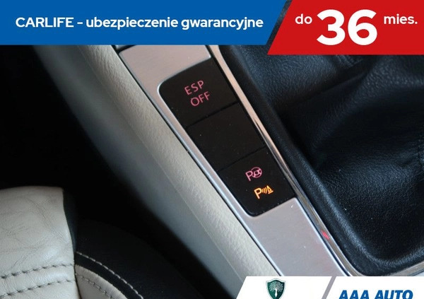 Volkswagen Passat CC cena 32000 przebieg: 188977, rok produkcji 2008 z Łęknica małe 232